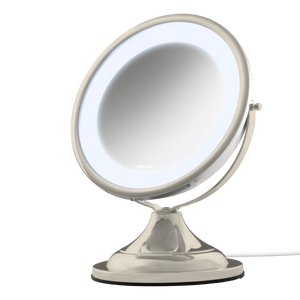 Espelho de aumento de mesa com luz LED Gardie Classique Lux brushed nickel, luz acesa em 6000K #brushednickel
